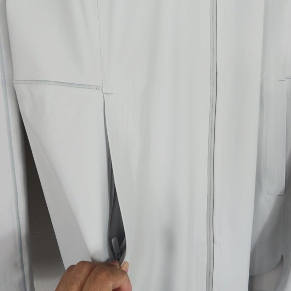 LULULEMON Women's Glyde Along Softshell jacket gray size 8 - Picture 5 of 9